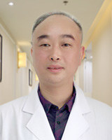 王兴忠logo